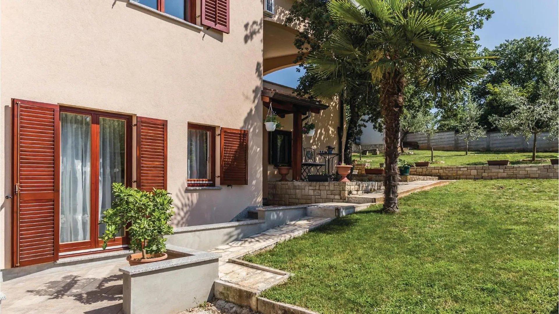 Stunning Apartment In Radmani With Wifi Hırvatistan